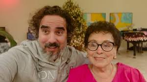 Celebrando a la Reina 👸 Madre… “Doña Irma”, ¡Son 95 años! , ¿Quien quiere  más recetas de Doña Irma?