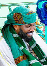 Congratulations 🍾🎈🎉🎊 to Sheikh Jabir Gaothu Shabaab has he welcomes his  new born baby with a brand new car gift 🎁 to his wife.