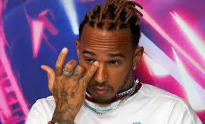 Pike i Hamilton u rasističkom obračunu