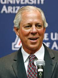 University of Arizona wants its own presidential house