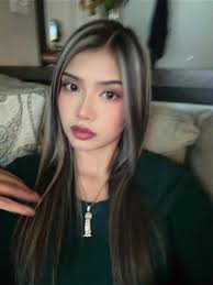 Daisy Leon (@dl0812)