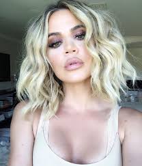Wavy Bob Khloe Kardashian Khloe Kardashian Hair Short Hair Styles Kardashian Hair