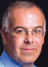 Columnist, Author Brooks to Speak at First Year Convocation