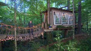 A corporate travel agency, for example,. Outdoor Hosts Poised To Make Big Money On Travel Booking Sites This Summer Video Abc News