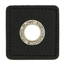 Btw (voor de gehele rol). Nestelringen Met Diamant Op Skai Leer 8mm Nikkel Nestelringen Fabricated