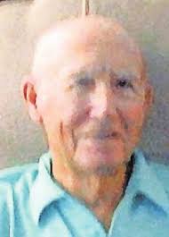 Dying 4-headed palm tree will be cut down