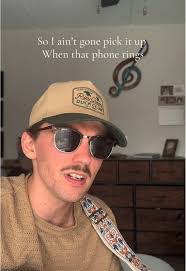 Carson Murray's Instagram, Twitter & Facebook