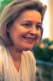 Magda vašáryová se českému divákovi zapsala do povědomí hlavně díky roli krásné maryšky v dnes již kultovním snímku postřižiny. Magda Vasaryova Cojeco Cz
