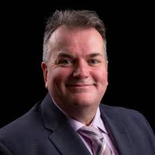 Looks like Ben Charlesworth is having a good game. I'm pleased. He's a top  player and has really excelled batting with Cameron Bancroft.