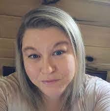 Greta Wesley's Instagram, Twitter & Facebook