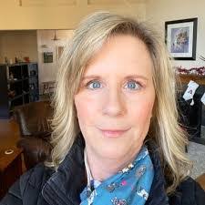 Lori Propst's Instagram, Twitter & Facebook