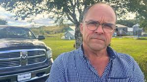 Mayor of small Quebec town speaks out after brick thrown through windshield  while inside his car