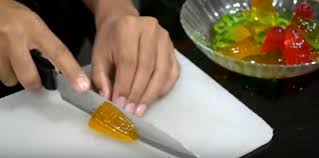 Bancuhan diletakkan secubit garam supaya rasanya jadi sedap dan lemak manis. Resepi Aiskrim Sumi Jelly Susu Lembu Yang Tengah Viral Dan Lebih Sedap Aneka Resepi Mudah Dan Sedap