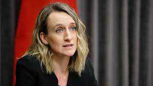 Winnipeg's walk-in connected-care clinics expanding hours in effort to help  ease wait times