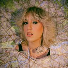 Traducción de la letra de Girl World de ERIN ASTRA al Espanol