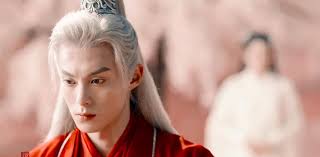 Vương Hạc Đệ bái bai tóc trắng, Ngu Thư Hân bé tí xíu làm fan soi đỏ mắt ở  loạt poster Thương Lan Quyết