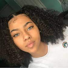 Pin By Jazzley Roque Da Silva On Bawmbb Medium Hair Styles Hair Styles Curly Hair Styles Naturally