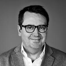 Justin Pahl's Instagram, Twitter & Facebook