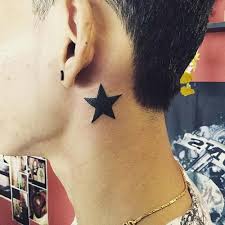 Single Star Tattoo Behin Ear Kulak Alti Tekli Yildiz Dovmesi Yildiz Dovmeleri Dovme Yildiz