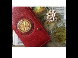 However, if eight characters (ba zi) favorite color is white, then the situation is just the opposite, the more you use the white purse the better luck you would get. The Magical Lucky Wallet Youtube
