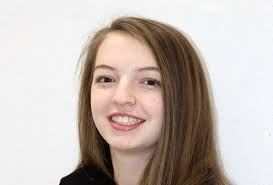 CREW Network Foundation Awards 30 Scholarships to Commercial Real Estate  Students