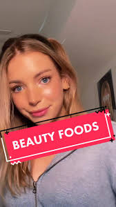 A few of my current favorite “beauty foods” ✨ #beautyfromwithin #beautyfood  #adaptogens #beautyfave #superfood #skinroutine #beautytip