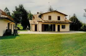 Ob einfamilienhaus, luxusvilla, ferienhaus, haus mit garten oder doppelhaushälfte: Haus Mit Pool Zu Verkaufen In Italien Villa In Vendita Pesaro