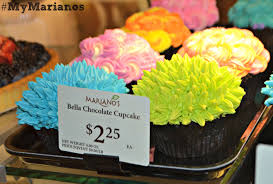 Pick up a whole roasted chicken. Mariano S In Harwood Heights A Grocery Store To Love Grocery Store Grocery Chocolate Cupcakes