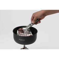 Colorful red and teal silicone tips are heat resistant, making them ideal for every day and party use. Navigator Cook Set Soto Outdoors