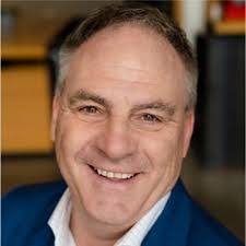 Manuela Kennedy's Instagram, Twitter & Facebook