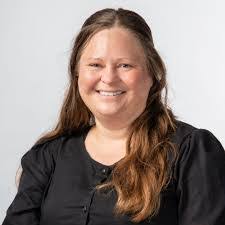 Amy Chesser's Instagram, Twitter & Facebook