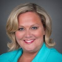 Kelly Sadowsky's Instagram, Twitter & Facebook