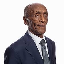 Family Bank CEO And Leadership: Executives and Demographics