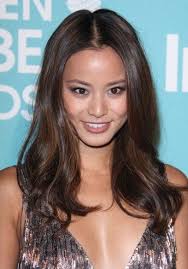 Celebrity Hairstyles News Jamie Chungs Elegant Wavy Hairstyle Asian Hair Jamie Chung Hair Hair Color Asian
