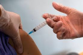 Information for healthcare professionals and the public about the pfizer/biontech vaccine. Effets Indesirables La Surveillance Du Vaccin Pfizer Biontech Commence Dimanche