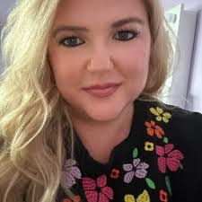 Dawn Saxton's Instagram, Twitter & Facebook