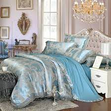 Morbida mussola di cotone anche per il copripiumino matrimoniale nei delicati colori degli azzurri. Europeo Seta Jacquard Raso Copripiumino Camera Da Letto Copripiumino Matrimoniale In Cotone 4 Pezzi 1 Copripium Bed Linens Luxury Silk Bedding Silk Bedding Set