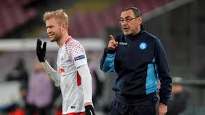 New chelsea manager maurizio sarri is not only famed for his style of football, but also for his tendency to spark up a cigarette in the middle of a match. Vor Europa League Ruckspiel Leipzig Baut Fur Gastetrainer Eine Raucherbox