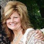 Tammy Spalding's Instagram, Twitter & Facebook