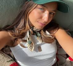 Urban Outfitters w Polsce: Wiemy, kiedy dokładnie otworzy się pierwszy  sklep marki