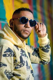 Eddy Corona "Str8Talk" se posiciona dentro de la música urbana con letras  limpias