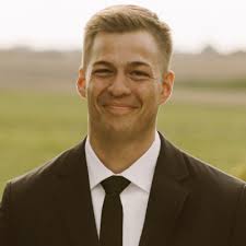 While you'll never be able to accurately predict the future, you can  increase your confidence that you'll be able to get through whatever life  throws at you. Successfully navigating change is not… |