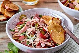 Wurstsalat Mit Laugenkracher Rezept Lecker Wurstsalat Wurstsalat Rezept Rezepte