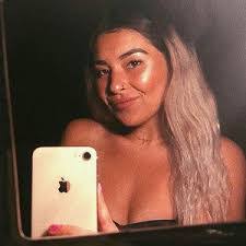 Siobhan Riley's Instagram, Twitter & Facebook