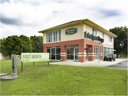 At life storage facility #059, we offer great property security systems and clean, affordable storage units to rent for the residents of wilson gardens, melbourne village, leewood forfst, aurora woods, and other neighborhoods in. 25 Cheap Storage Units In Progress Village Fl Free Reservation Ezstorit Com