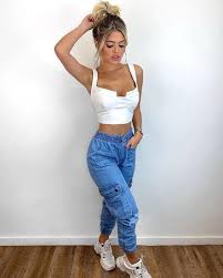 Look Calça Jeans Com Elastico Na Perna Calca Jogger Fashion E Confortavel Crescendo Aos Poucos Looks Casuais Femininos Moda Looks Tumblr Feminino