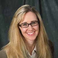 Kim Covington's Instagram, Twitter & Facebook