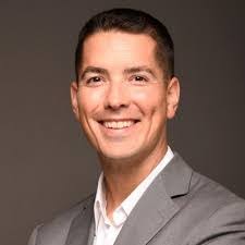 Alisa Le's Instagram, Twitter & Facebook