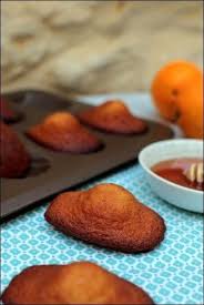 Madeleines Au Miel Et Zeste D Orange De Cyril Lignac Happy Papilles Recette Alimentation Recette Madeleine Madeleine