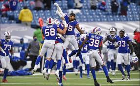 La nfl acordó no competir con el fútbol americano de la escuela secundaria o la universidad para obtener la exención antimonopolio para su acuerdo televisivo. Nfl Historico Triunfo De Los Bills En Playoffs Ante Colts